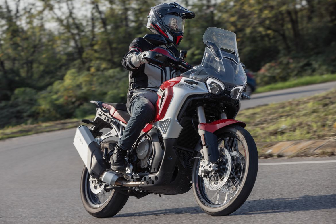 Enduro Veloce 6 Enduro Veloce 6