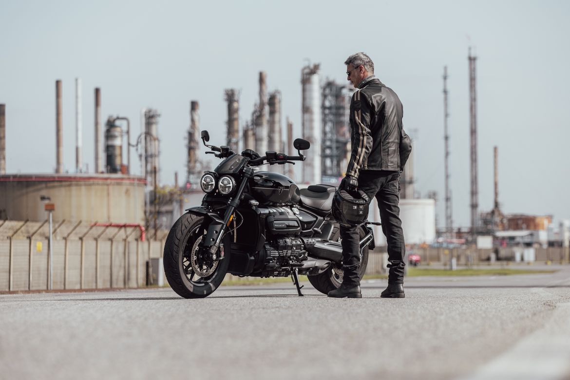 Triumph Rocket 3 storm r 7 Triumph Rocket 3 storm r 7
