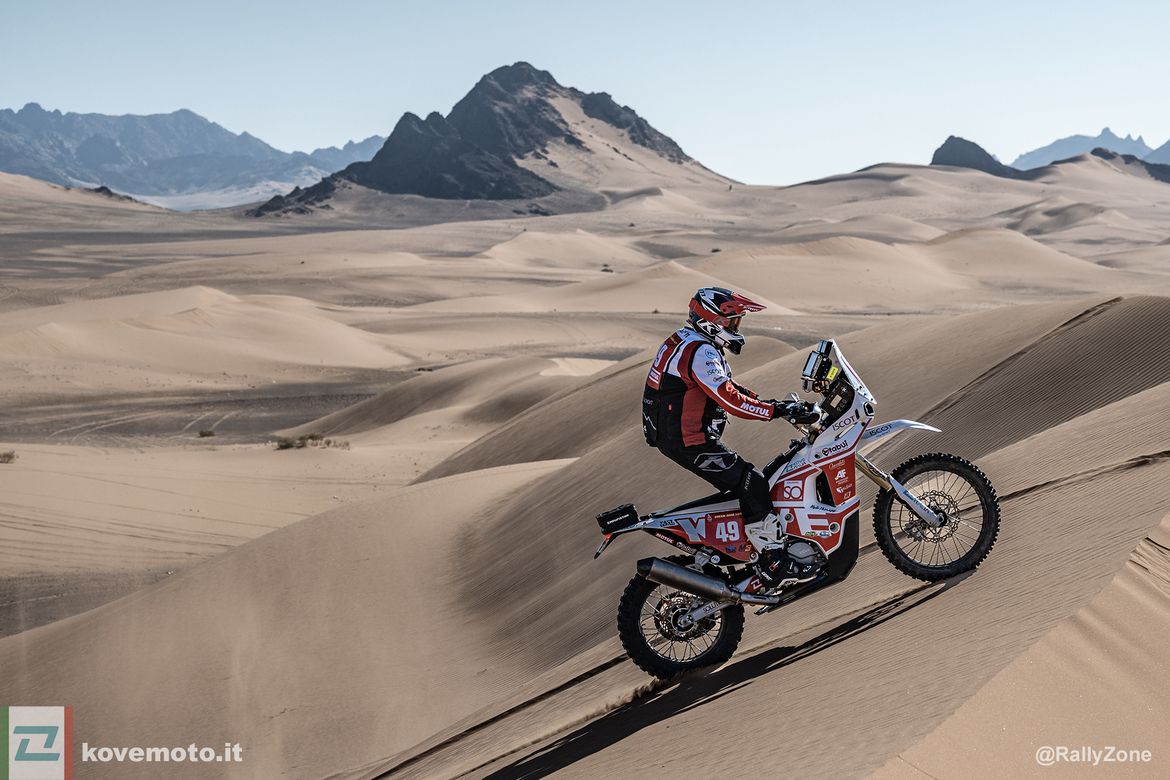 Cesare Zacchetti con KOVE Italia alla DAKAR 2024