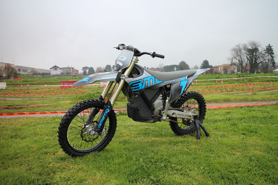 Stark Varg MX 12 Stark Varg MX 12
