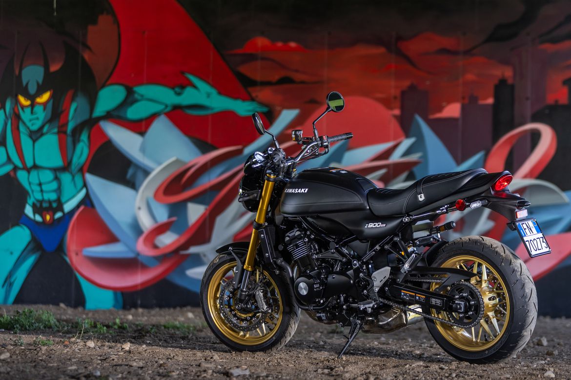 Kawasaki Z900RS 6 Kawasaki Z900RS 6