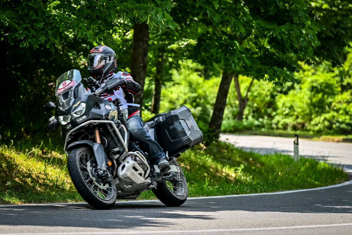 Africa Twin 1100 dct 1 Africa Twin 1100 dct 1