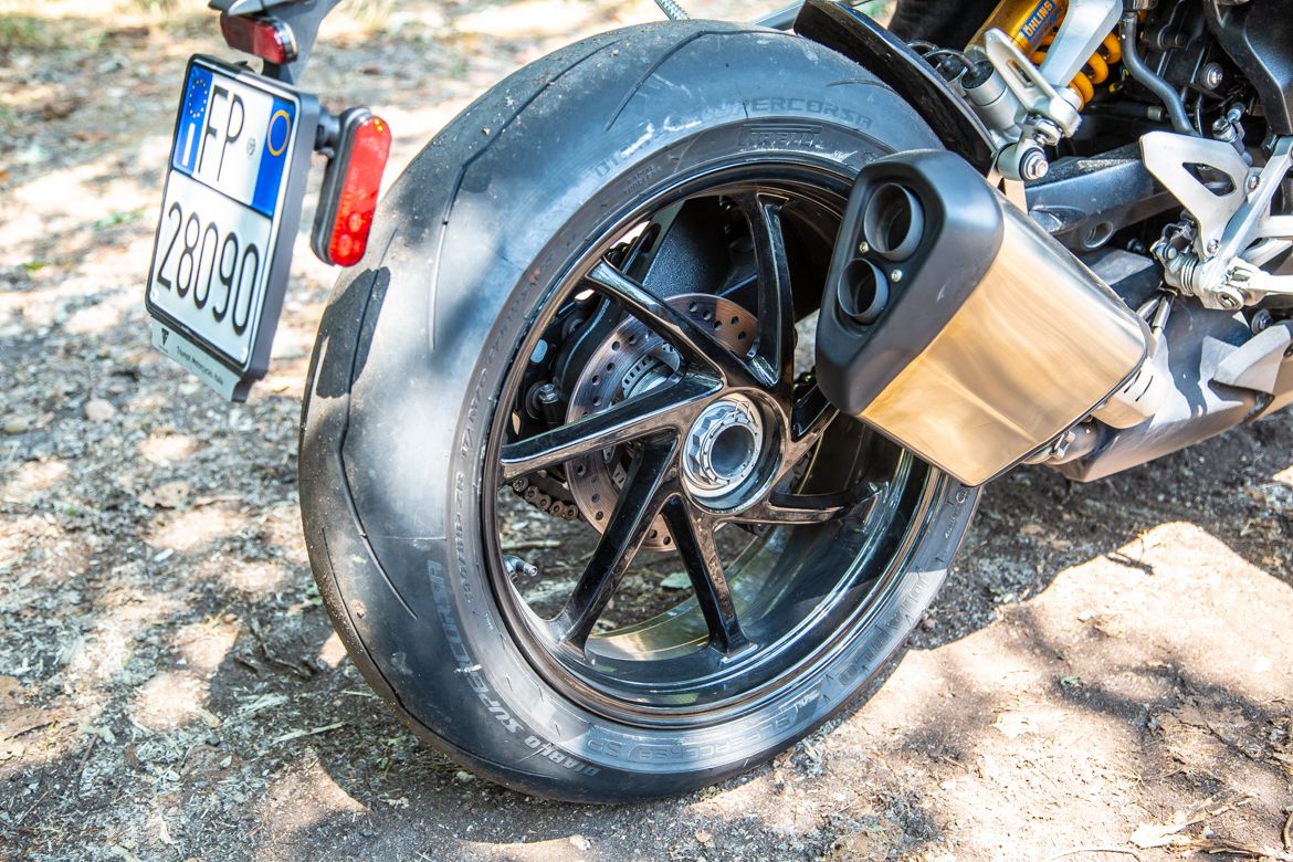 Speed Triple 1200 RS 17 Speed Triple 1200 RS 17