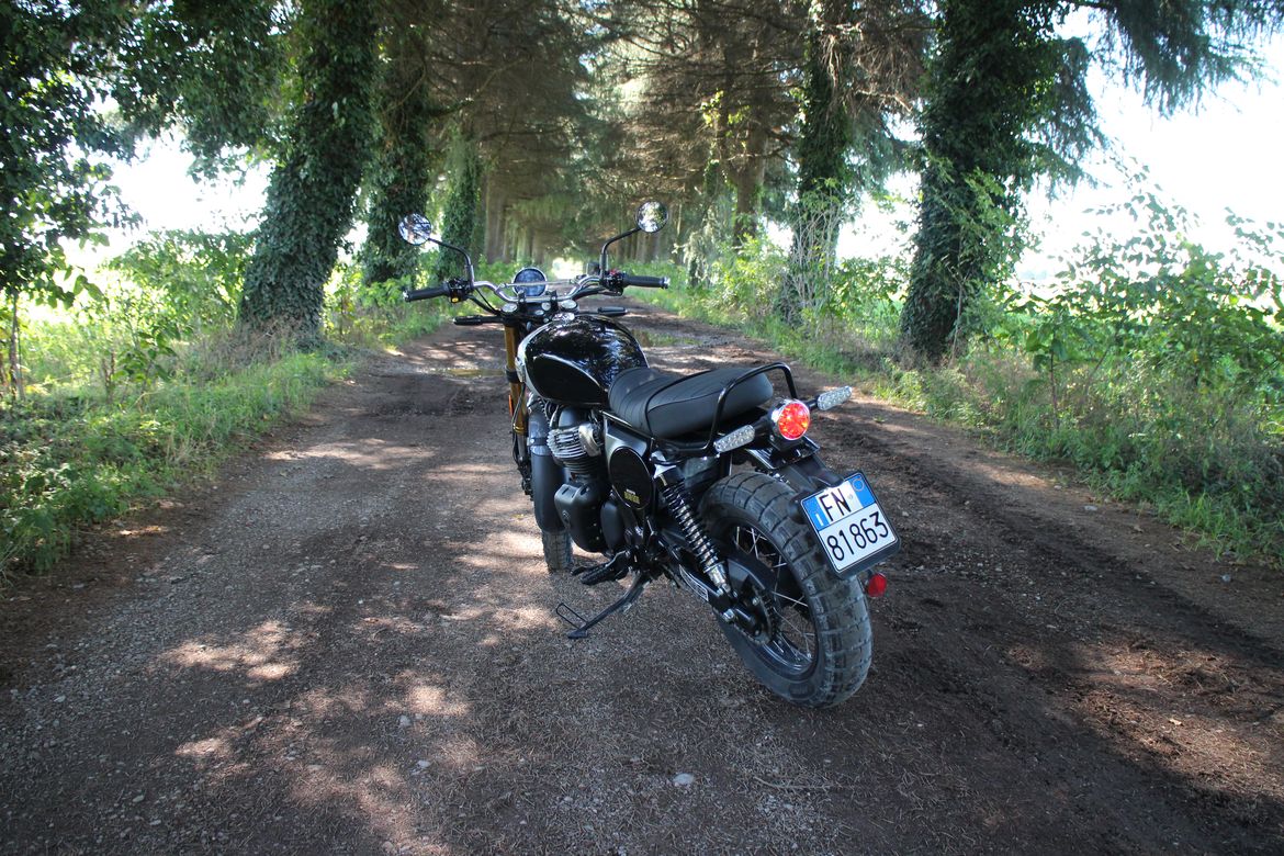 Royal Enfield bear 650 6 Royal Enfield bear 650 6