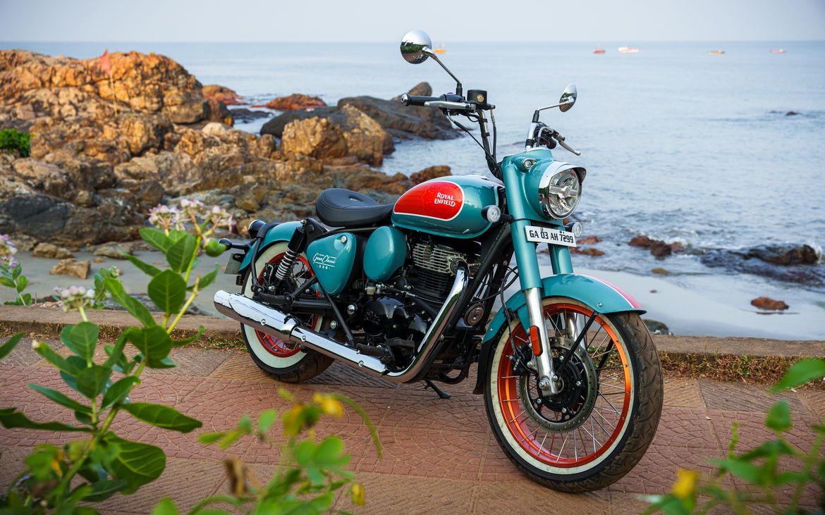 royal enfiled goan classic
