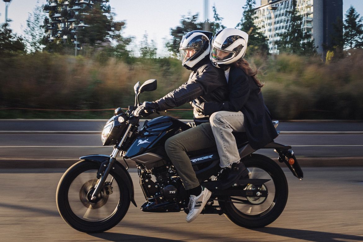 TVS Raider 125 4 TVS Raider 125 4