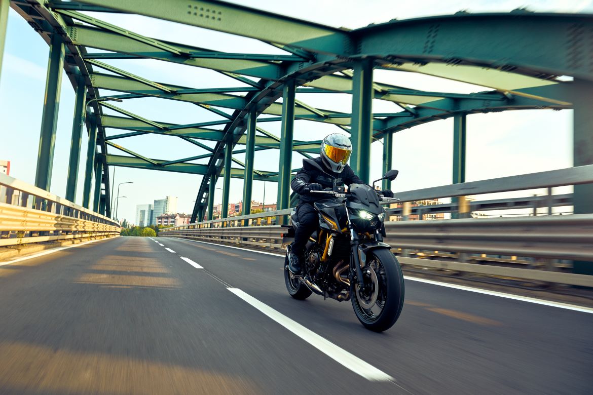 KAWASAKI Z650 S
