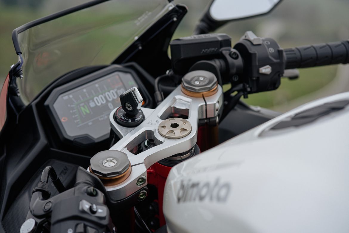 Bimota KB399 1 Bimota KB399 1