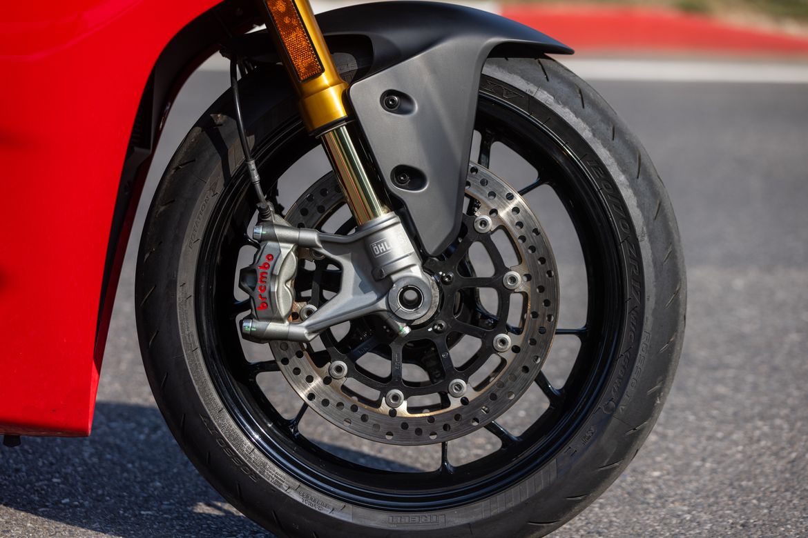 Ducati Panigale V2S 10