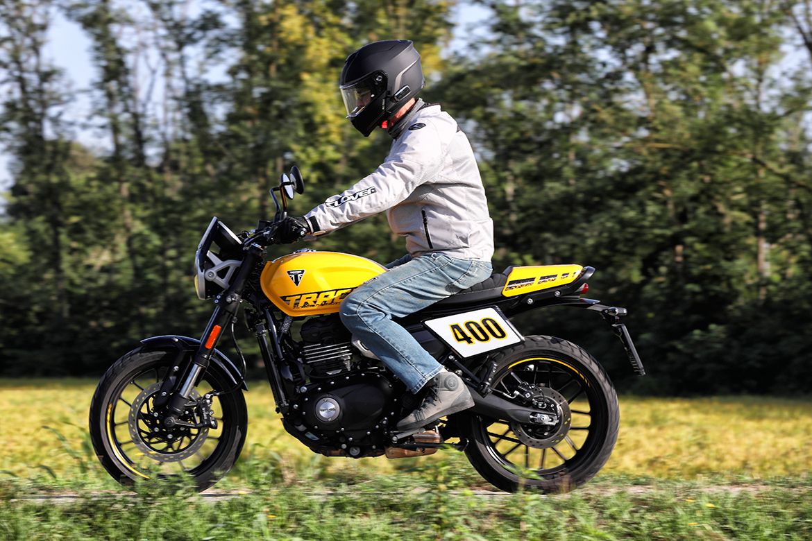 Triumph Tracker 400 2