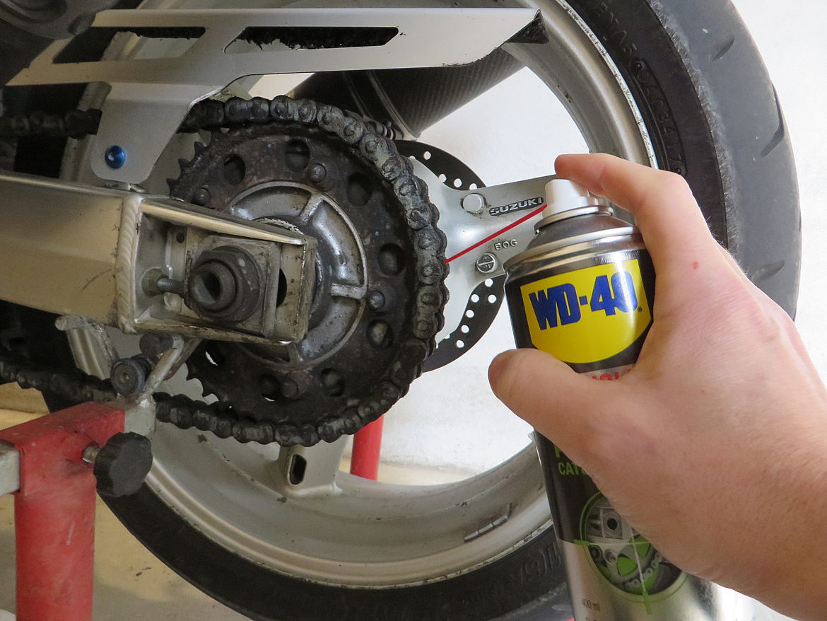 WD40 pulitore catena
