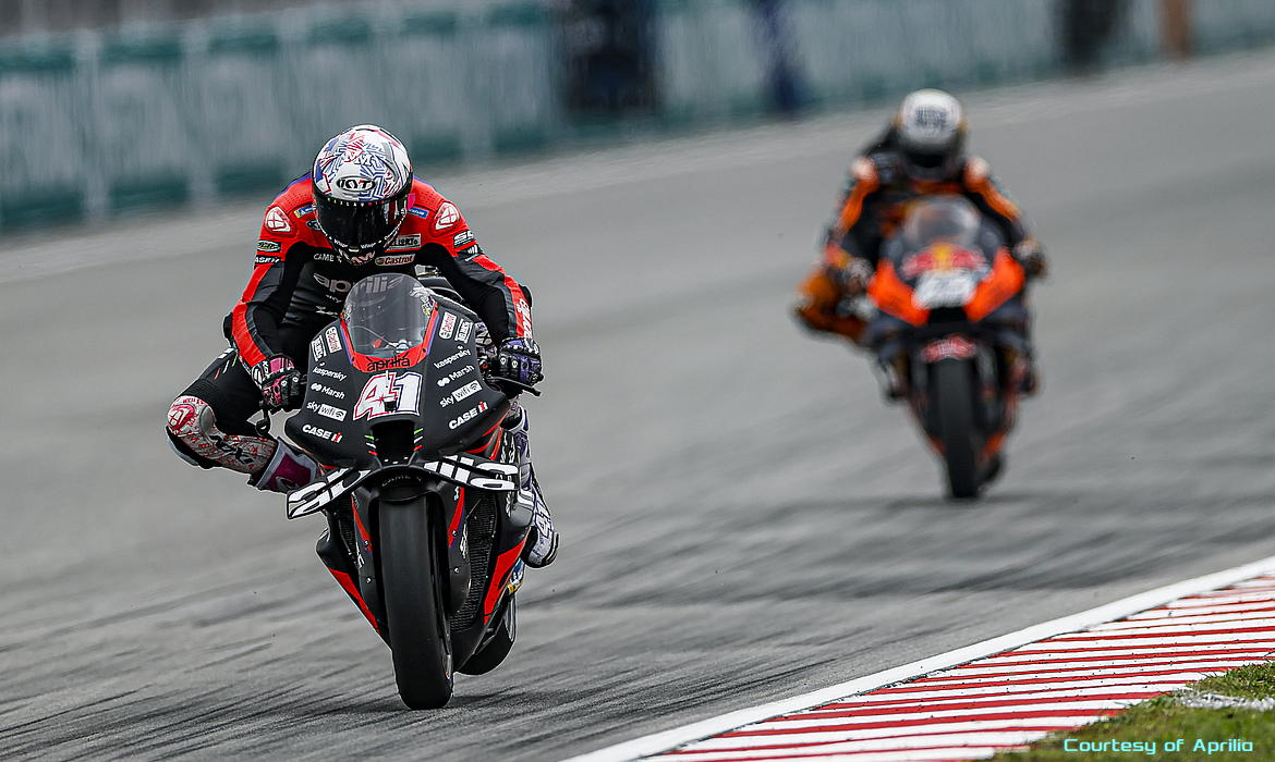 aprilia e aleix espargaro malesia aprilia e aleix espargaro malesia