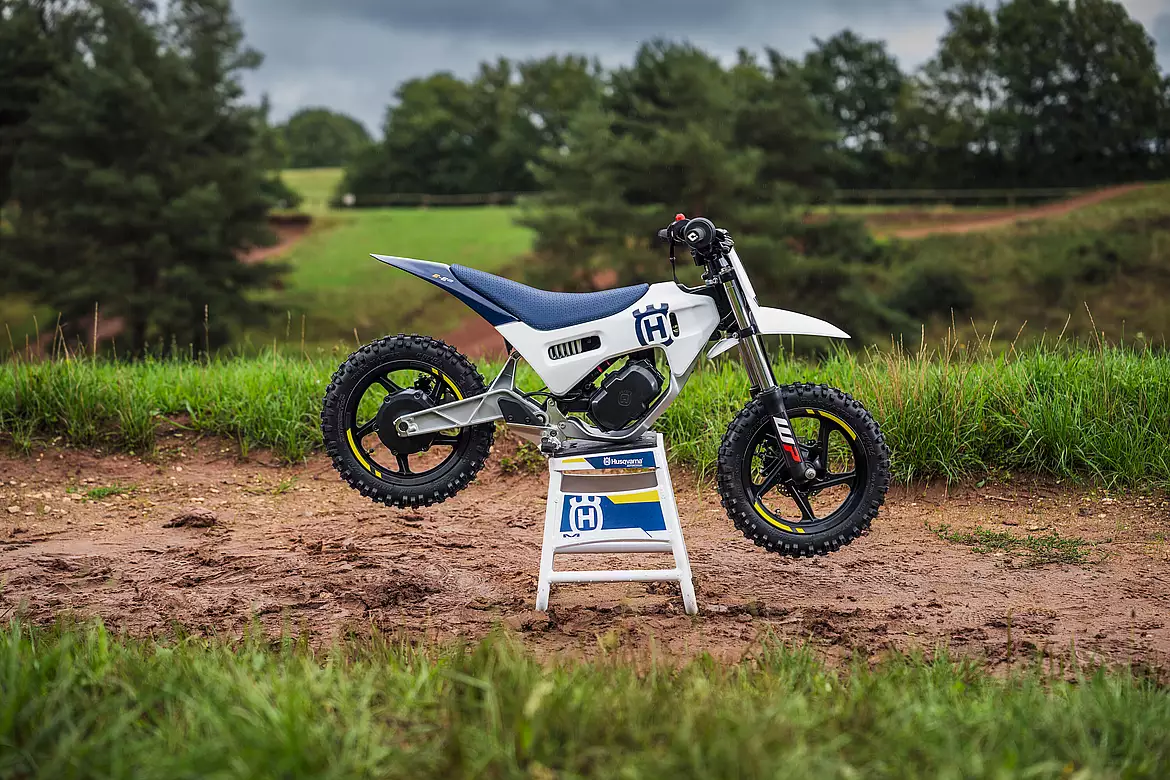Husqvarna EE2 fermo