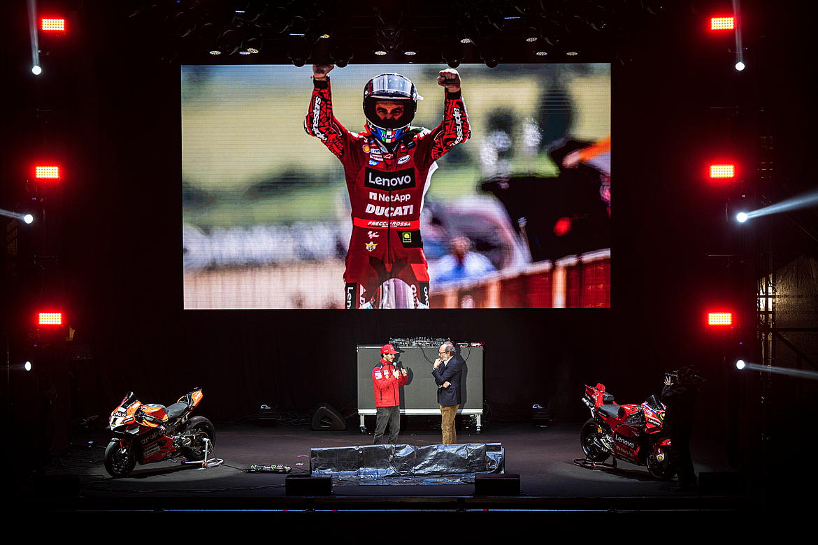 festa ducati bologna pecco bagnaia festa ducati bologna pecco bagnaia