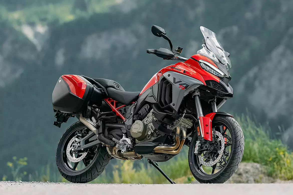 Ducati Multistrada V4 2025