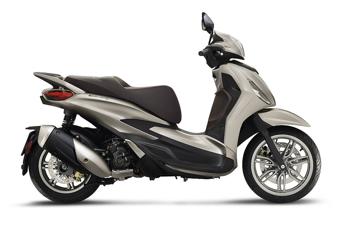 Piaggio Beverly 2021 laterale Piaggio Beverly 2021 laterale