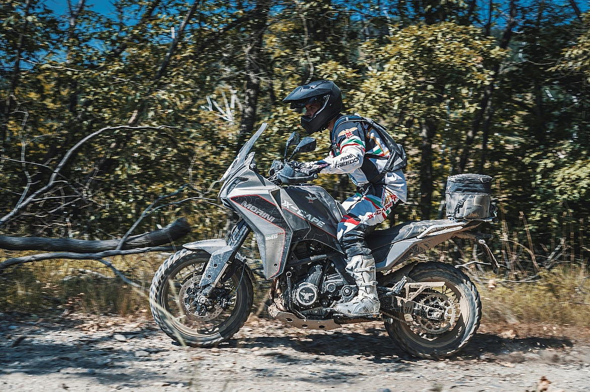 Moto Morini X-Cape