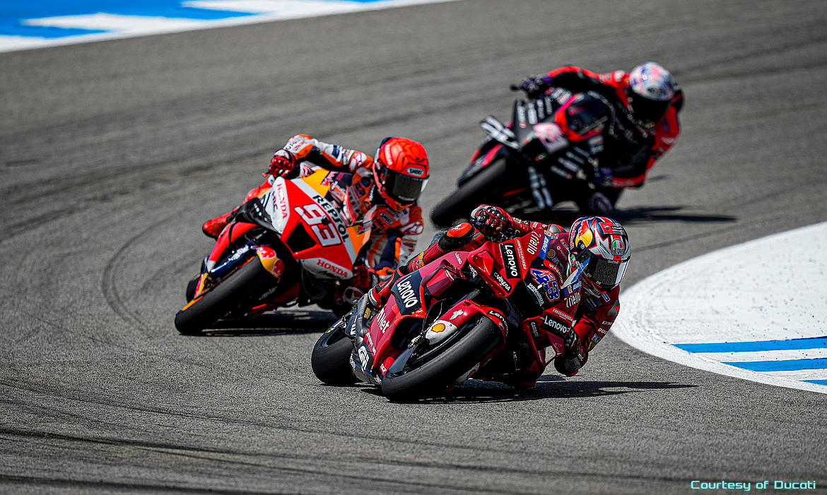 Miller vs Marquez vs Espargarò Jerez