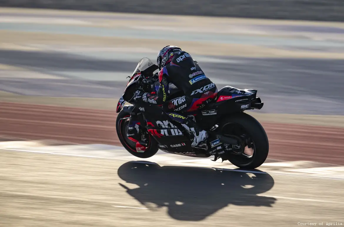 Aleix Espargarò Aprilia MotoGP test Losail